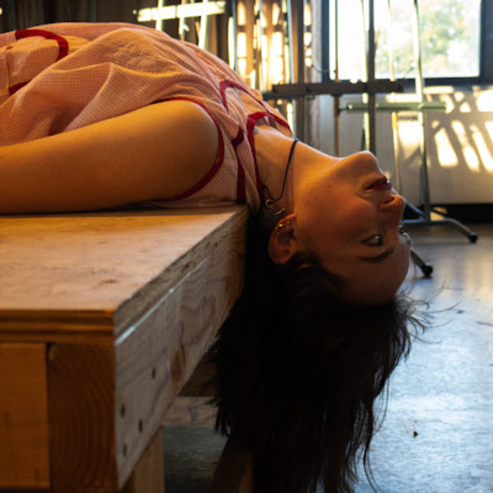 Meet your Posher, Caitlin